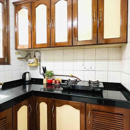 Olive Serviced Apartments - Defence Colony New Delhi Exterior photo