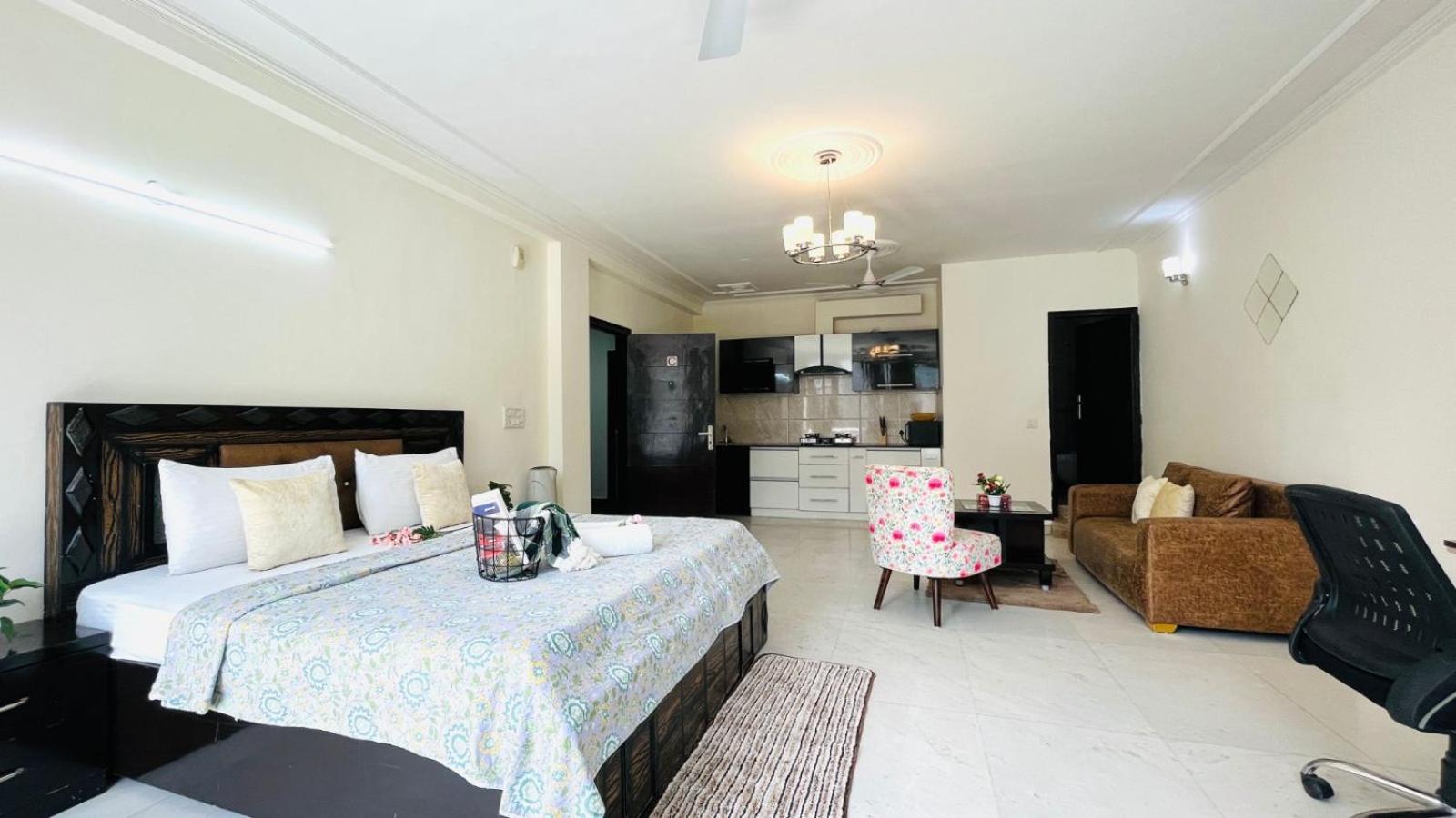 Olive Serviced Apartments - Defence Colony New Delhi Exterior photo
